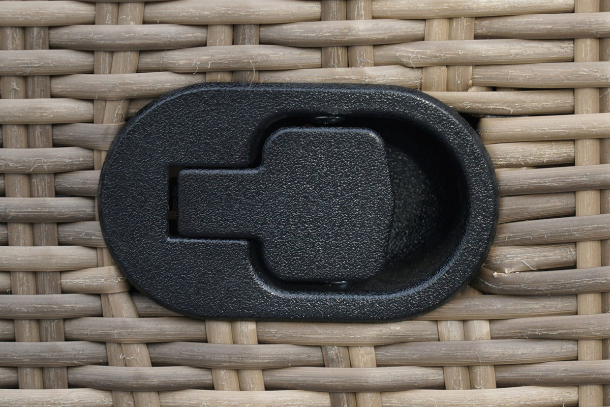 Riviera Sessel
Stahl/Kunststoffgeflecht