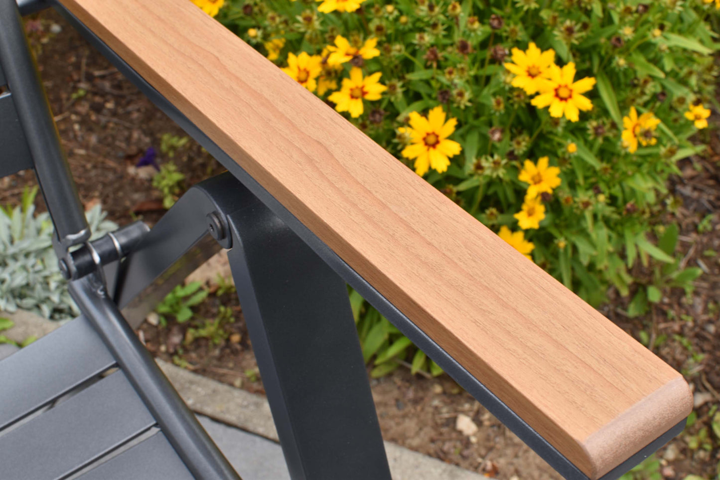 Astros Klappsessel
Rückenlehne 5-fach verstellbarAluminium/Kunststoff