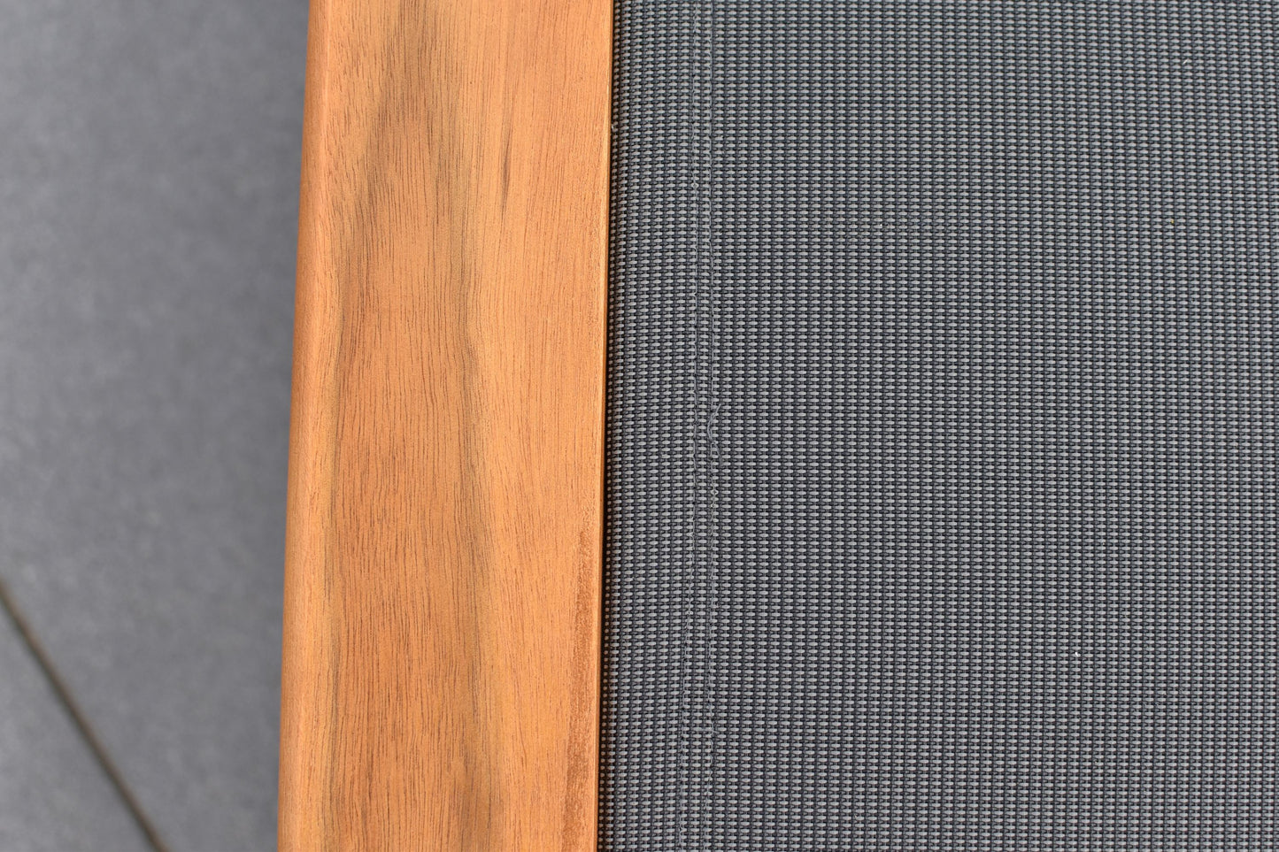 Paxos Liege
Aluminium/Textil/Akazie
