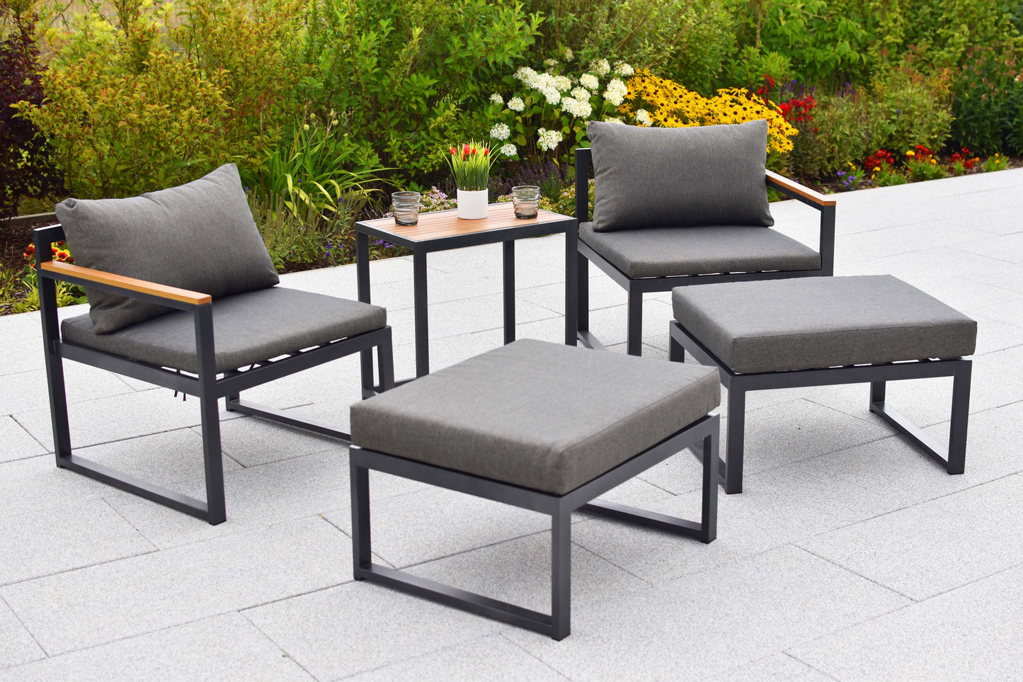 Lindos Set
Aluminium