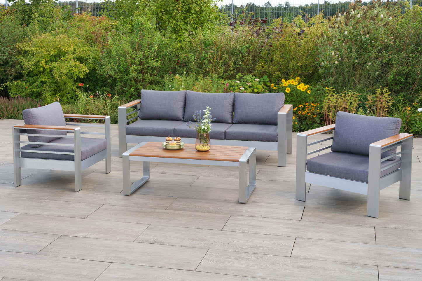 Lounge Set Nestos
Aluminium