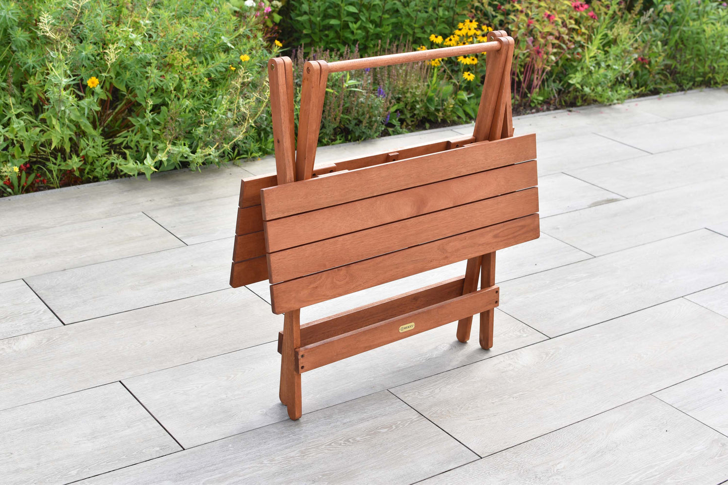 Klapp- und Beistelltisch 
90 x 60 cm 
Eukalyptush