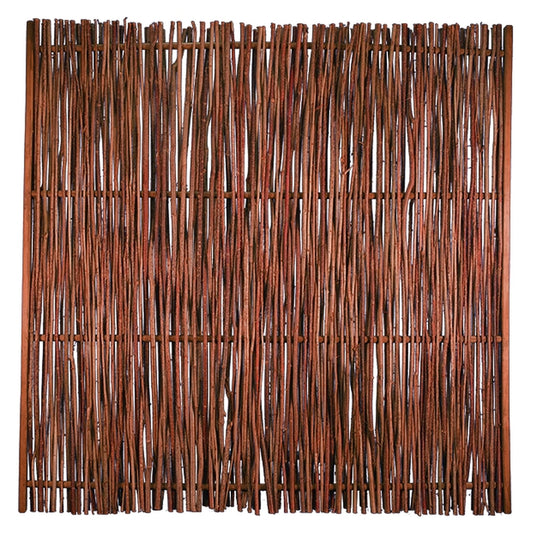 PEPE Haselnusszaun 
180 x 180 cm, Haselnussruten
 Rahmen ca. 45 x 25 mm, braun gebeizt
