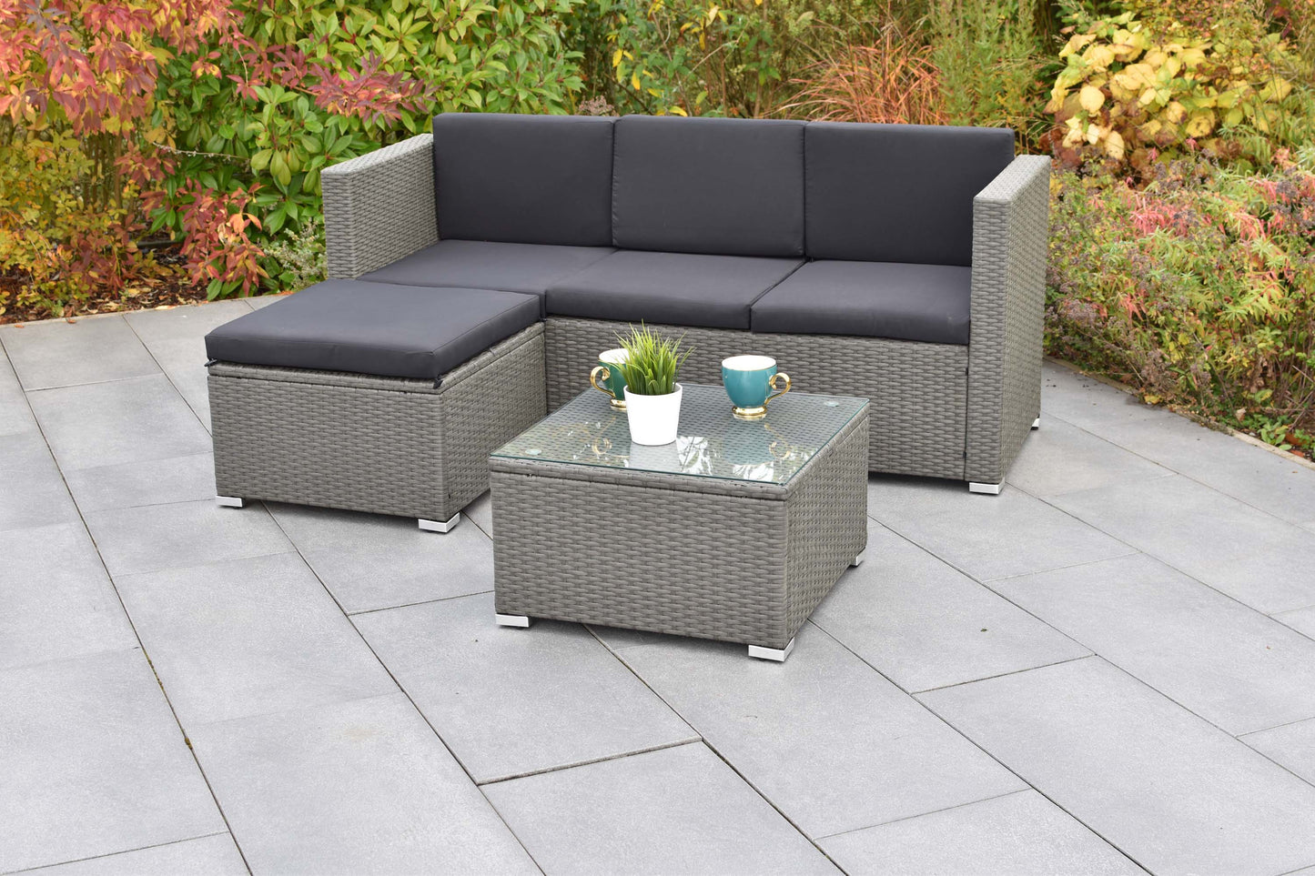Malta Lounge Set
Stahl/Kunststoffgeflecht