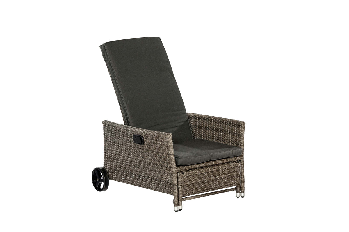 Komfort Deckchair
inkl. Kissen und Fußhocker