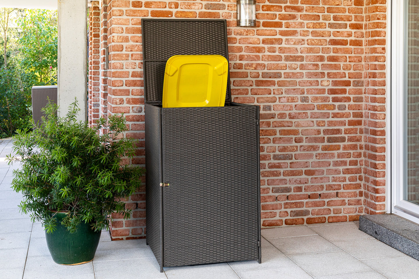Mülltonnenabdeckung
76 x 76 x 123 cm, grau