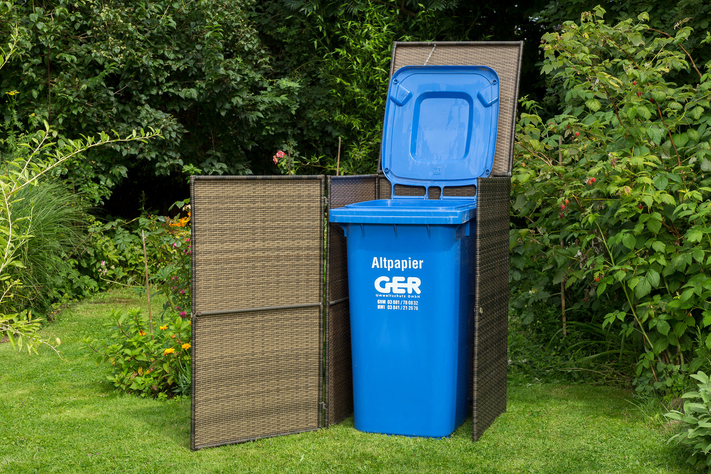 Mülltonnenabdeckung
76 x 76 x 123 cm, braun
