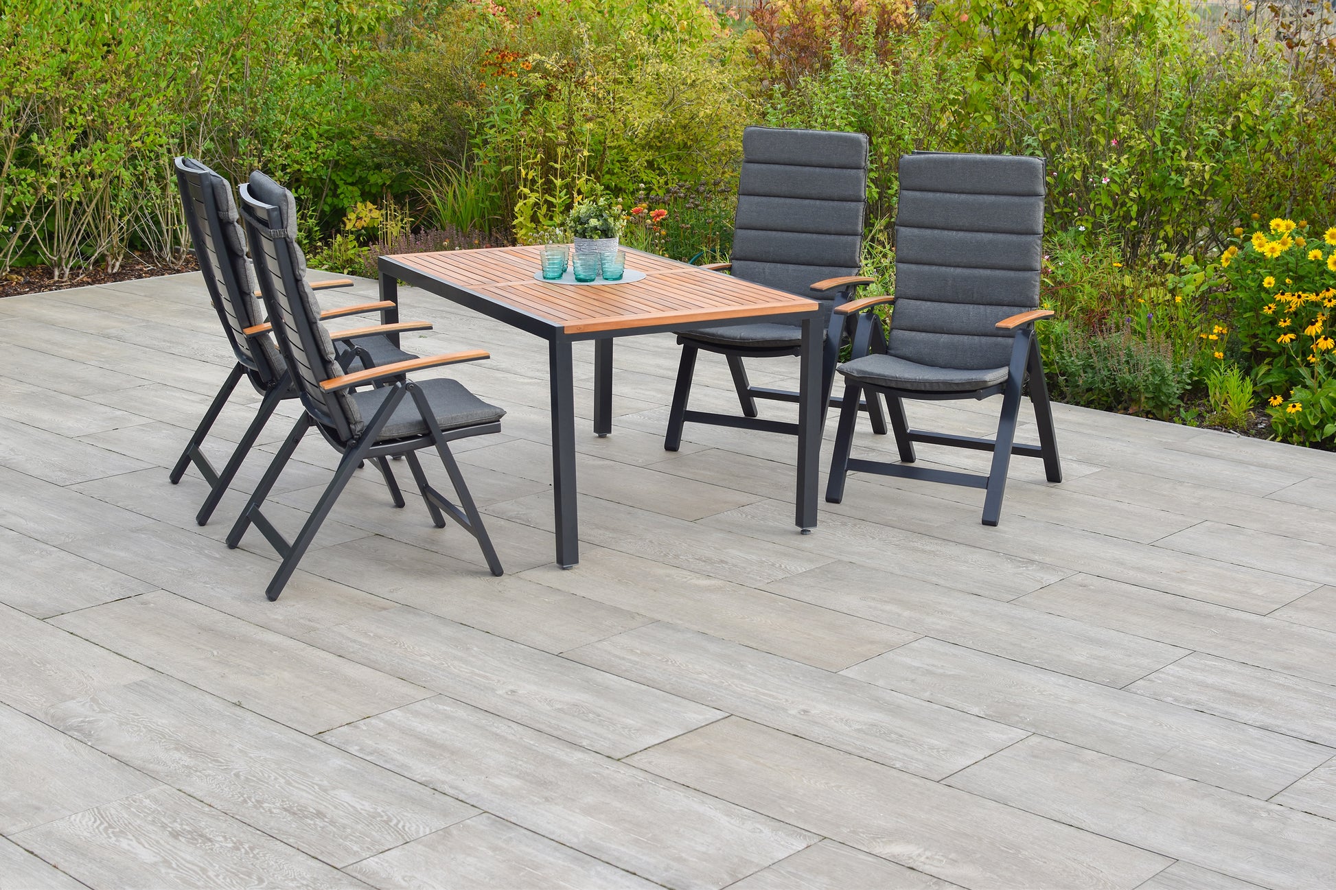 Astros Set 8tlg.
Aluminium/Kunststoff