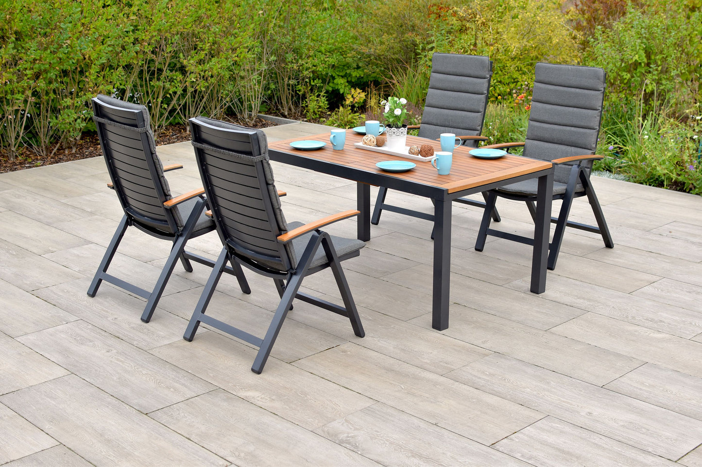 Astros Set 9tlg.
Aluminium/Kunststoff