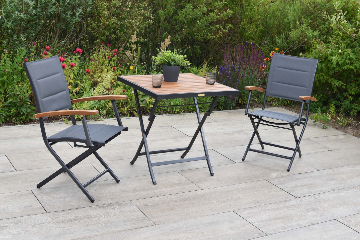 Paxos Set 3tlg.
Aluminium/Textil/Akazie