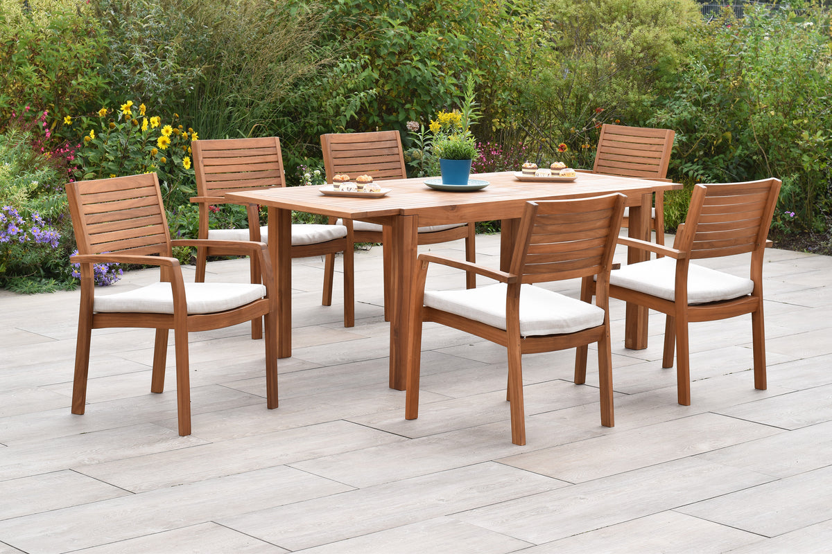 Batavia Set 13tlg. 
Akazienholz