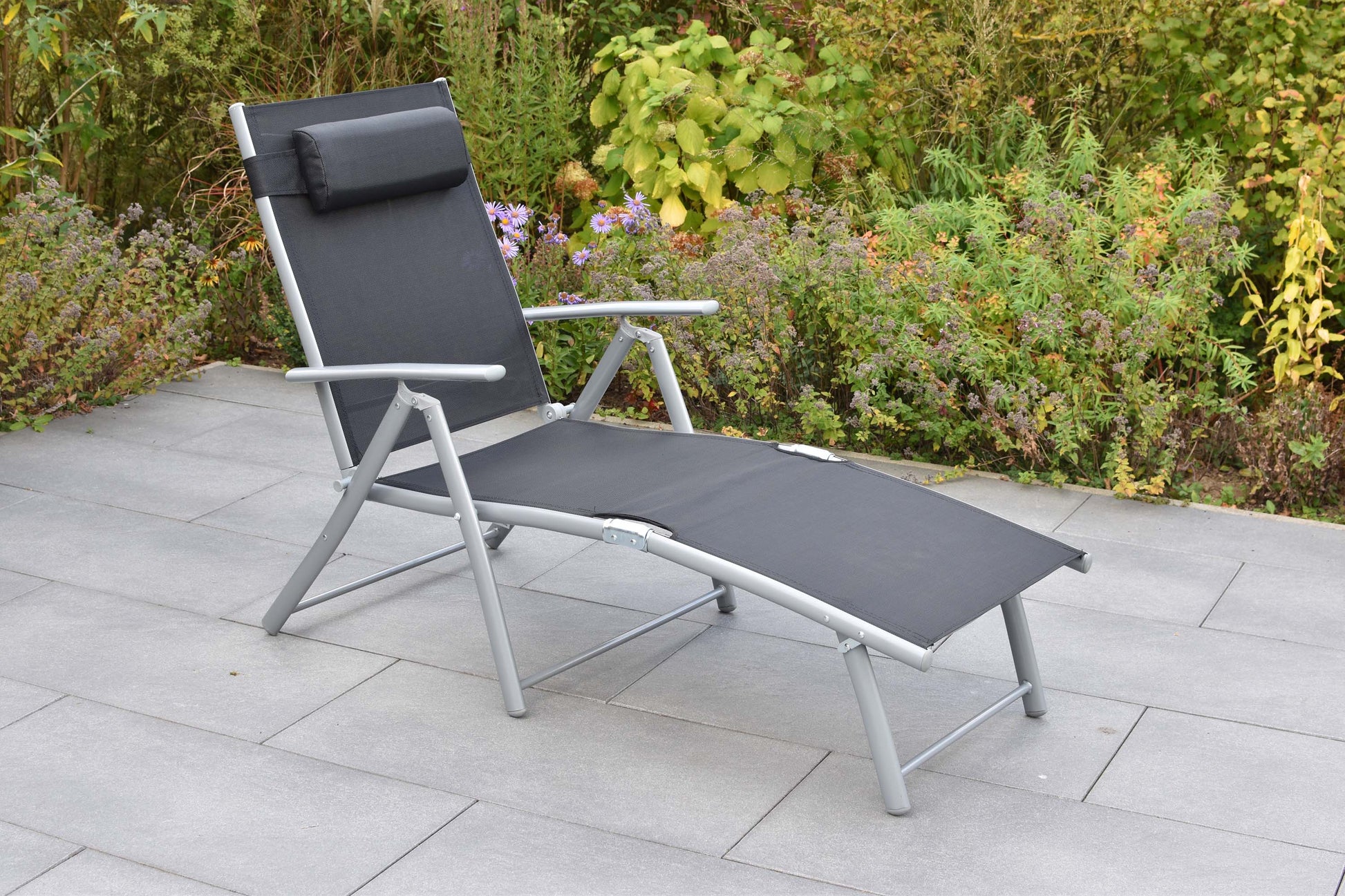 Deckchair inkl. Kopfkissen, schwarz
Alu/Textil